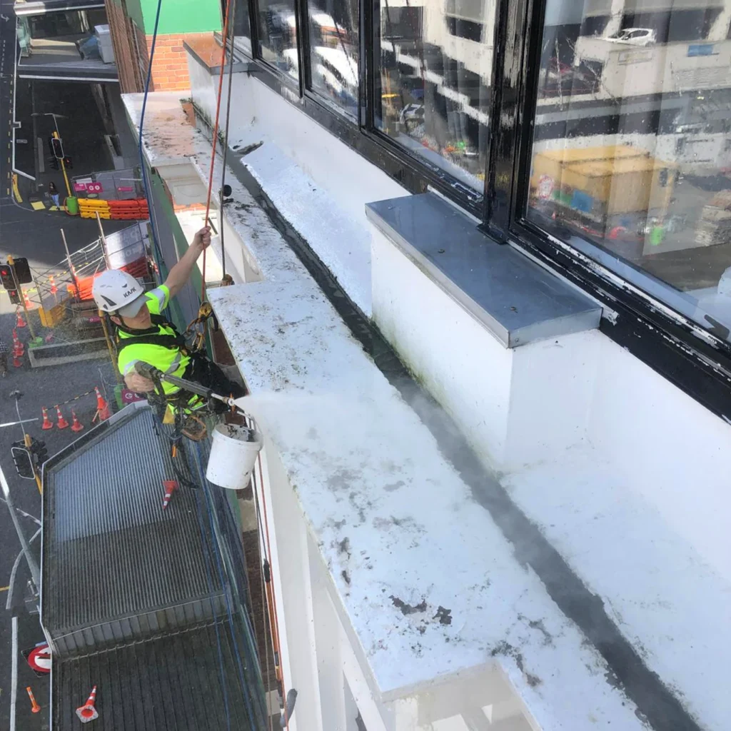 Building-Washing-4 Clean Start- Auckland’s premier high-rise cleaning and maintenance specialists